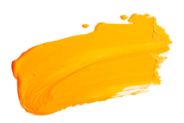 흰색 배경에 격리 된 주황색 노란색 브러시 스트로크입니다. 주황색 추상 스트로크입니다. 다채로운 수채화 브러시 스트로크. - abstract brushed acrylic painting textured effect 뉴스 사진 이미지