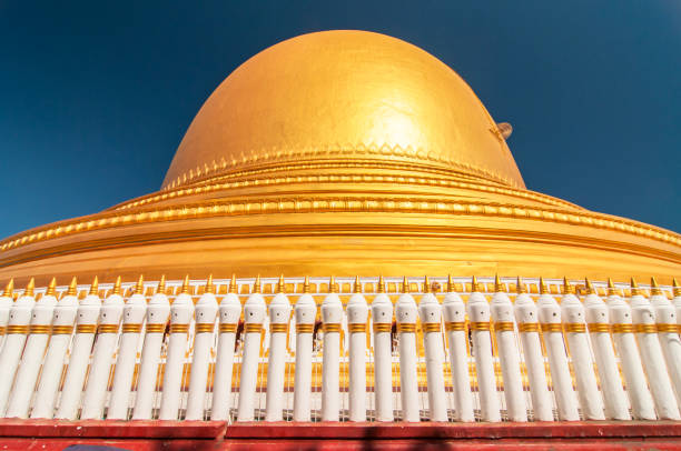 Kaunghmudaw Pagoda, Yaza Mani Sula Kaunghmudaw is a large pagoda on the northwestern outskirts of Sagaing in central Myanmar (Burma).