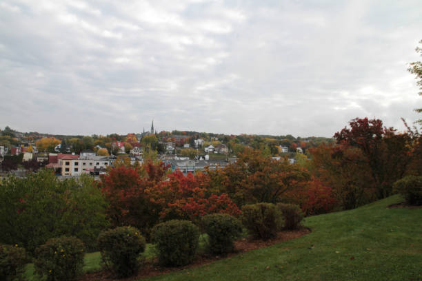 istock Indian summer at Quebec´s countryside 1200197002