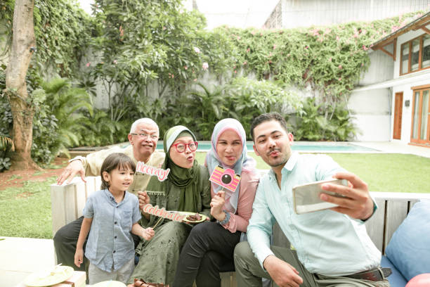 istock multi-generation family enjoying celebrating birthday 1200290754