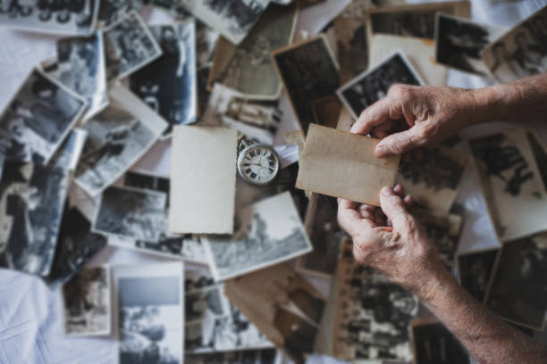 istock One old man memories in time 1200327446