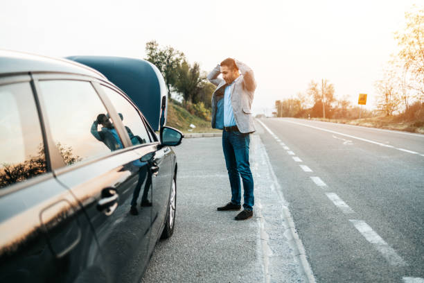 pechhulp - vehicle breakdown stockfoto's en -beelden