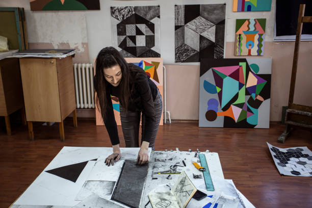 istock Student of art working on her project in the art studio 1200388595