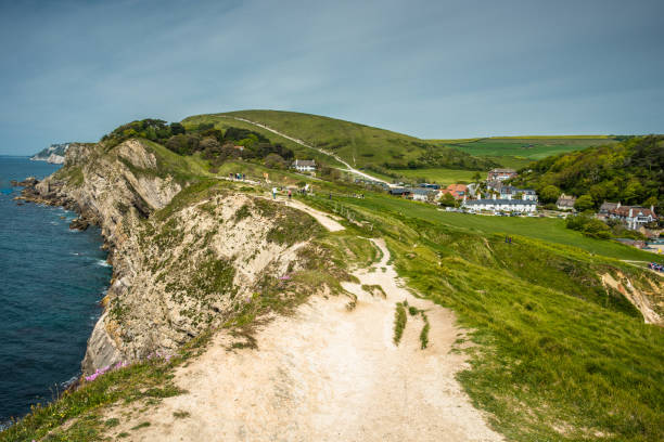 istock Stair Hole at Lulworth Cove 1200396380