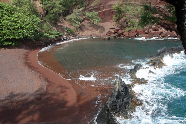 istock Red sandy beach on Maui 1200396388