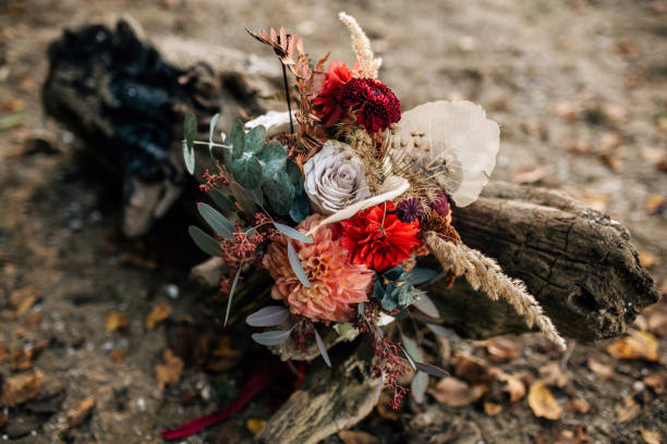 istock Beautiful flower bouquet at the wedding 1200400382