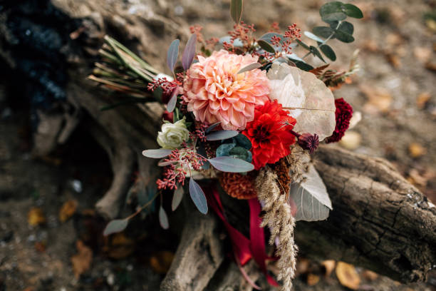 istock Beautiful flower bouquet at the wedding 1200400385