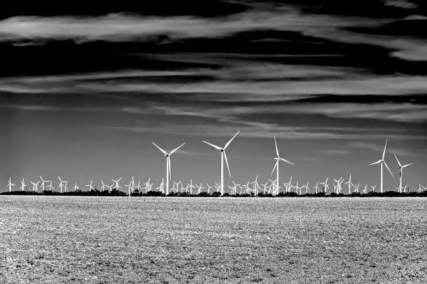 istock Wind turbines on a wind farm in Texas 1200408512