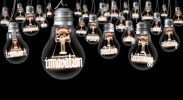 концепция лампочек - innovation стоковые фото и изображения