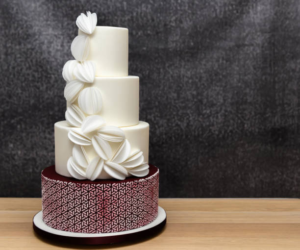 モダンウェディングケーキ - wedding cake newlywed wedding cake ストックフォトと画像