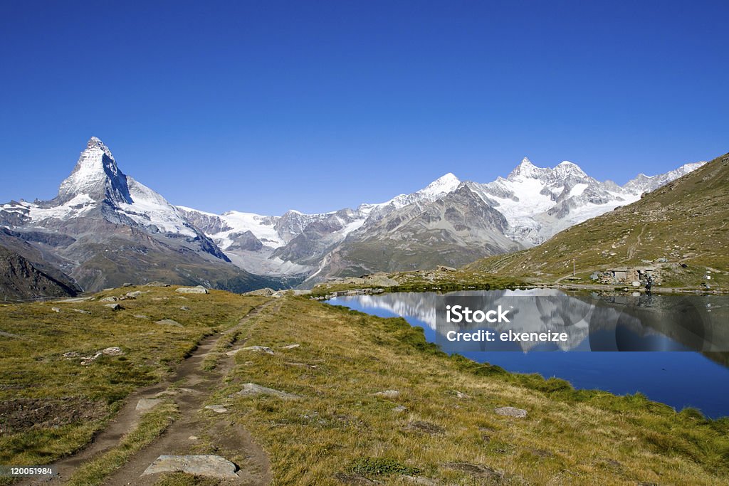 Matterhorn, Nadelhorn y Stelisee - Foto de stock de Actividad libre de derechos