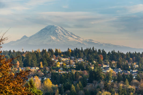 istock Autumn Homes And Mountain 4 1200539195