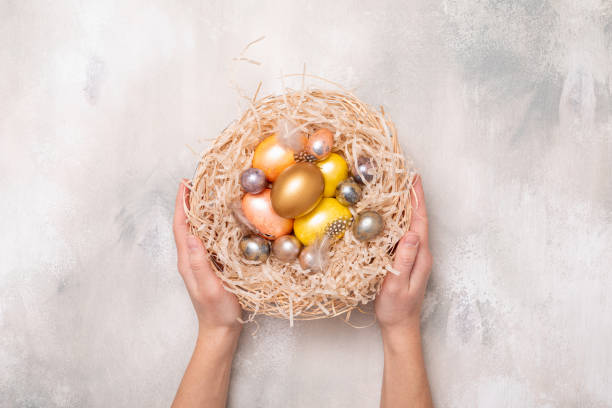 Beautiful spring card. Retro wooden background. Festive design. Decorative easter egg. Happy easter concept.