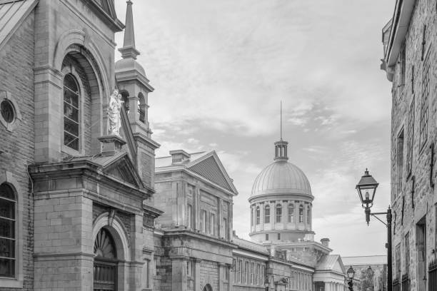 istock Old town Montreal at famous Cobbled streets at twilight 1200610162