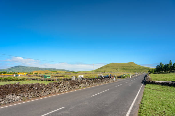 landscape with street in terceira - conutryside imagens e fotografias de stock