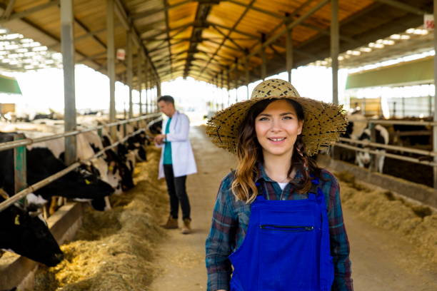 istock Veterinarian chatting with farmer 1200705221
