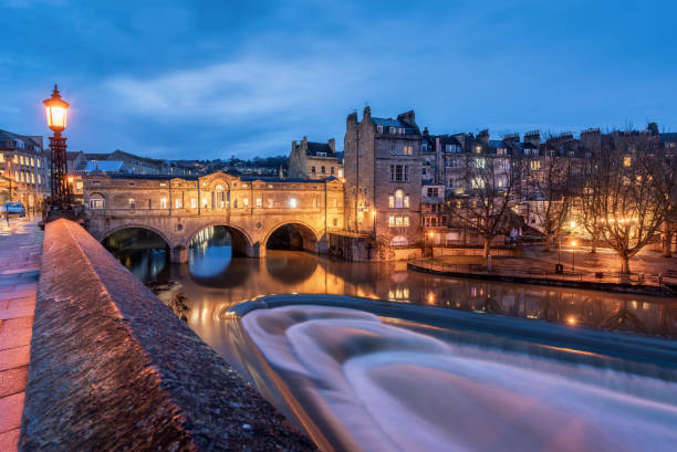Pulteney Bridge over the River Avon during twilight in Bath, UK