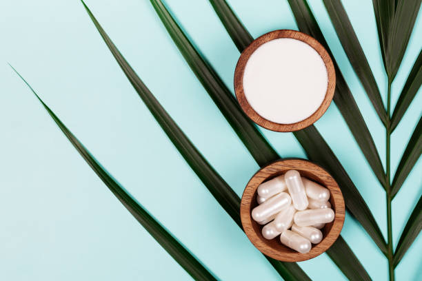 istock Collagen in capsules and in powder 1200777203