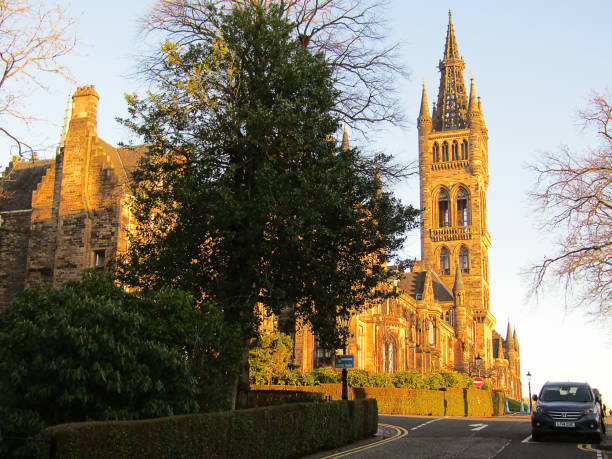 universidad de glasgow - mac millan fotografías e imágenes de stock