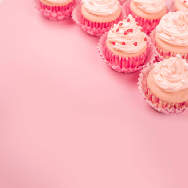 istock Valentine day love cupcakes 1200788628
