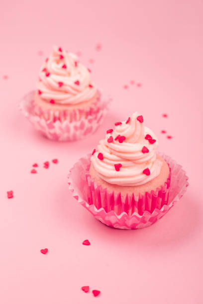 istock Valentine day love cupcakes 1200789150