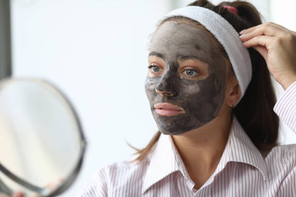 istock Woman make home spa chocolate mask 1200829551