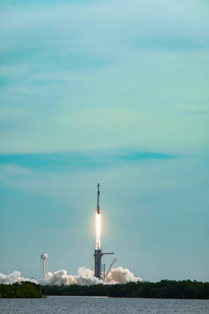 Falcon 9 SpaceX's Falcon 9 rocket taking off from Cape Canaveral on January 19 2020. Crew Dragon Launch Escape Demonstration. launch tower stock pictures, royalty-free photos & images