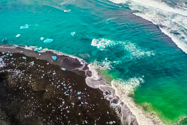 vista aérea de diamond beach islandia - glacier bay national park fotografías e imágenes de stock