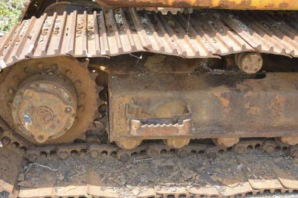 istock Details of caterpillar (Continuous track) on old bulldozer 1200914919