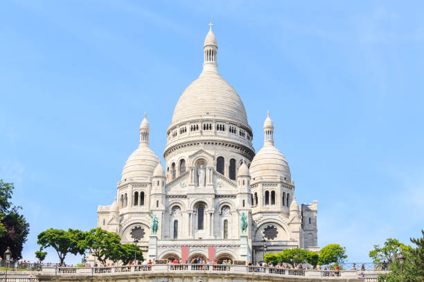 istock Sacre-Coeur Basilica on Montmartre 1200957660