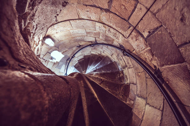 inside arundel spiral staircase - arundel england imagens e fotografias de stock