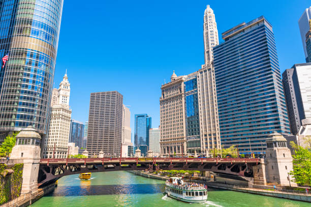 istock Chicago, Illinois, USA Sightseeing River Cruises 1200983946