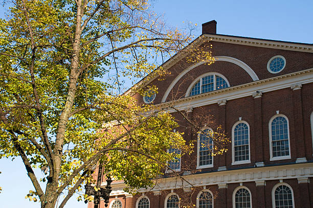 istock Fanuiell Hall in Boston 120099177