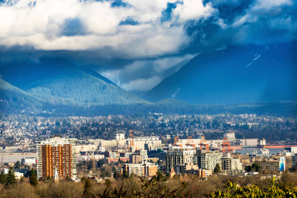 istock Vancouver British Columbia Canada Overvier from QE Park 1201083274