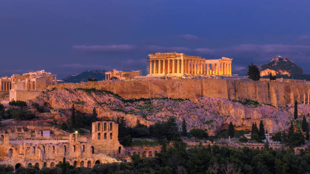 istock The Acropolis of Athens at night 1201116327