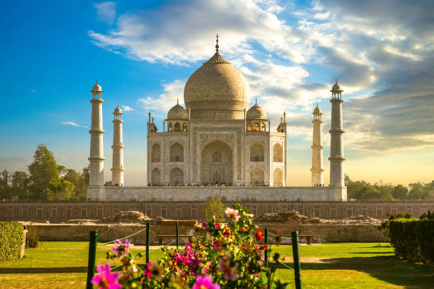 istock Taj Mahal in Agra 1201126246