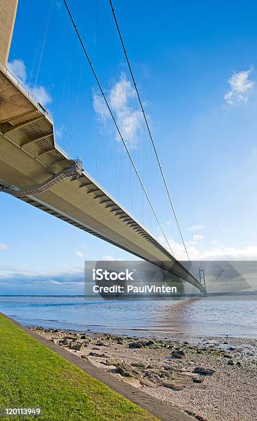 Большой Подвесной Мост Через Реку — стоковые фотографии и другие картинки Humber Estuary - Humber Estuary, Англия, Архитектура