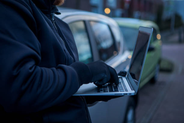 istock Unknown individual involved in keyless car crime 1201146303