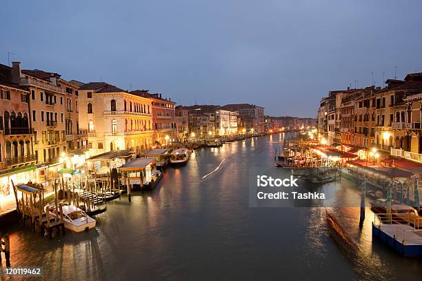 Photo libre de droit de Grand Canal Au Crépuscule banque d'images et plus d'images libres de droit de Admirer le paysage - Admirer le paysage, Architecture, Baie d'Along