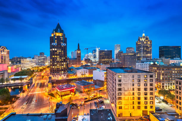 istock Milwaukee, Wisconsin, USA Cityscape 1201448737
