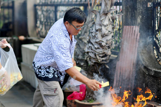 istock Chinese New Year: Praying to the Ancestors 1201507908