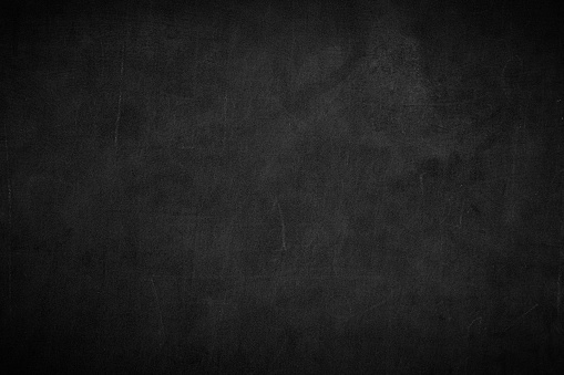 Frente en blanco real negro pizarra textura de fondo en concepto de la universidad para volver a la escuela fondo de pantalla para niños para crear gráfico de dibujo de texto de tiza blanca. Pizarra de educación de pared trasera vacía. photo