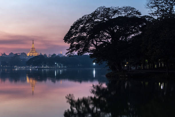 istock Shwedagon Pagoda 1201602127