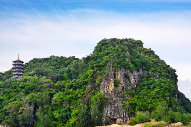 marble mountains, vietnam - marble mountains imagens e fotografias de stock