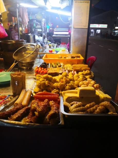 istock Street food Georgetown 1201612292