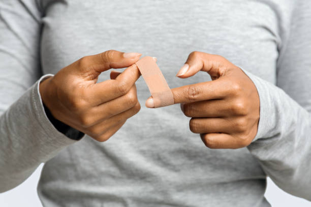 48,723 Cut Finger Stock Photos, Pictures & Royalty-Free Images - iStock | Paper cut finger, Small cut finger, Cut finger nails 48,723 Cut Finger Stock Photos, Pictures & Royalty-Free Images - iStock | Paper cut finger, Small cut finger, Cut finger nails