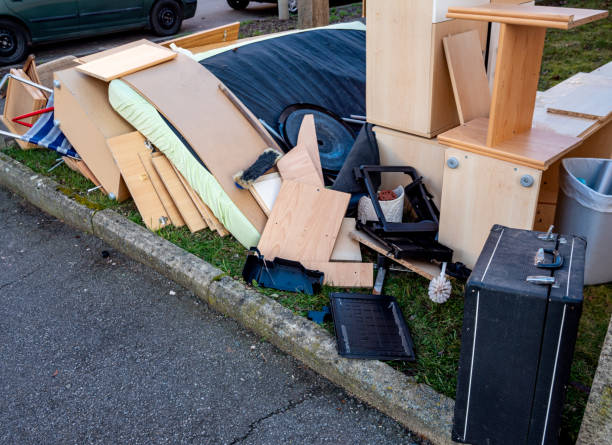 istock Bulky waste on the street 1201682577