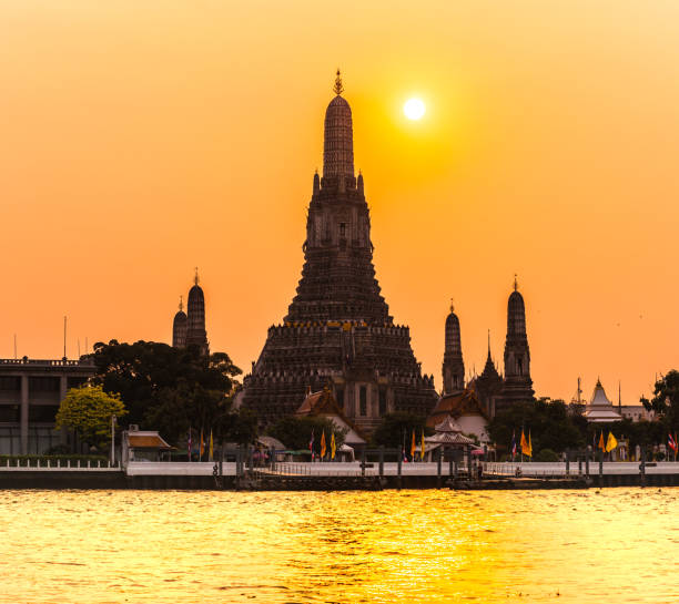 istock Wat Arun, Bangkok, Thailand 1201697459