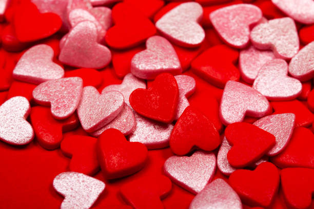 istock Lots of red and pink hearts. 1201703152