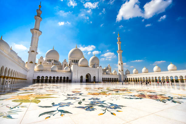 Abu Dhabi Grand Mosque, UAE Abu Dhabi, United Arab Emirates - February 12, 2014: Sheikh Zayed Mosque, Abu Dhabi, United Arab Emirates abu dhabi stock pictures, royalty-free photos & images